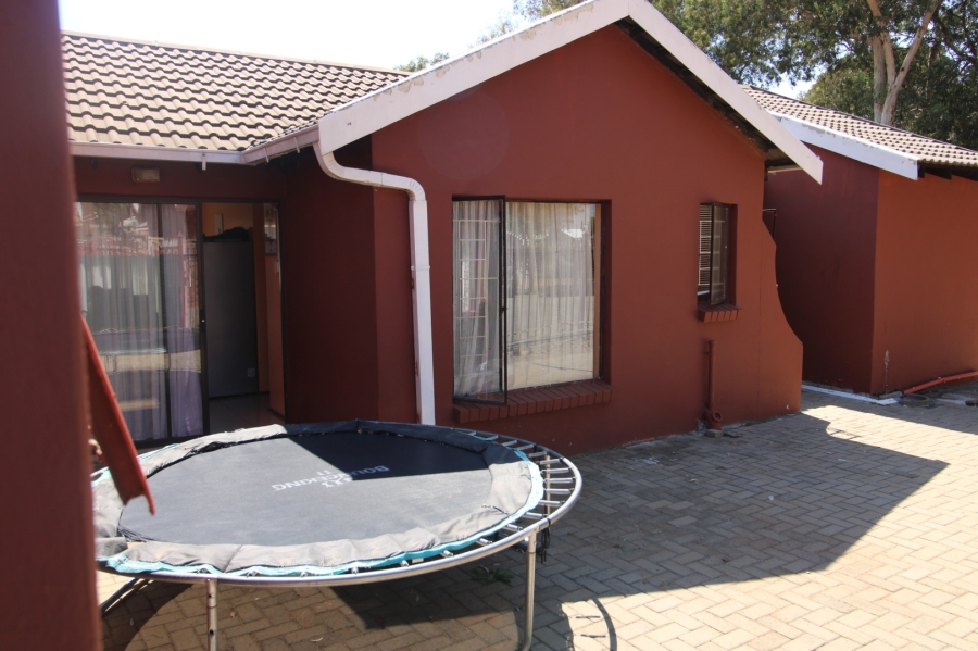 3 Bedroom Property for Sale in Ehrlich Park Free State